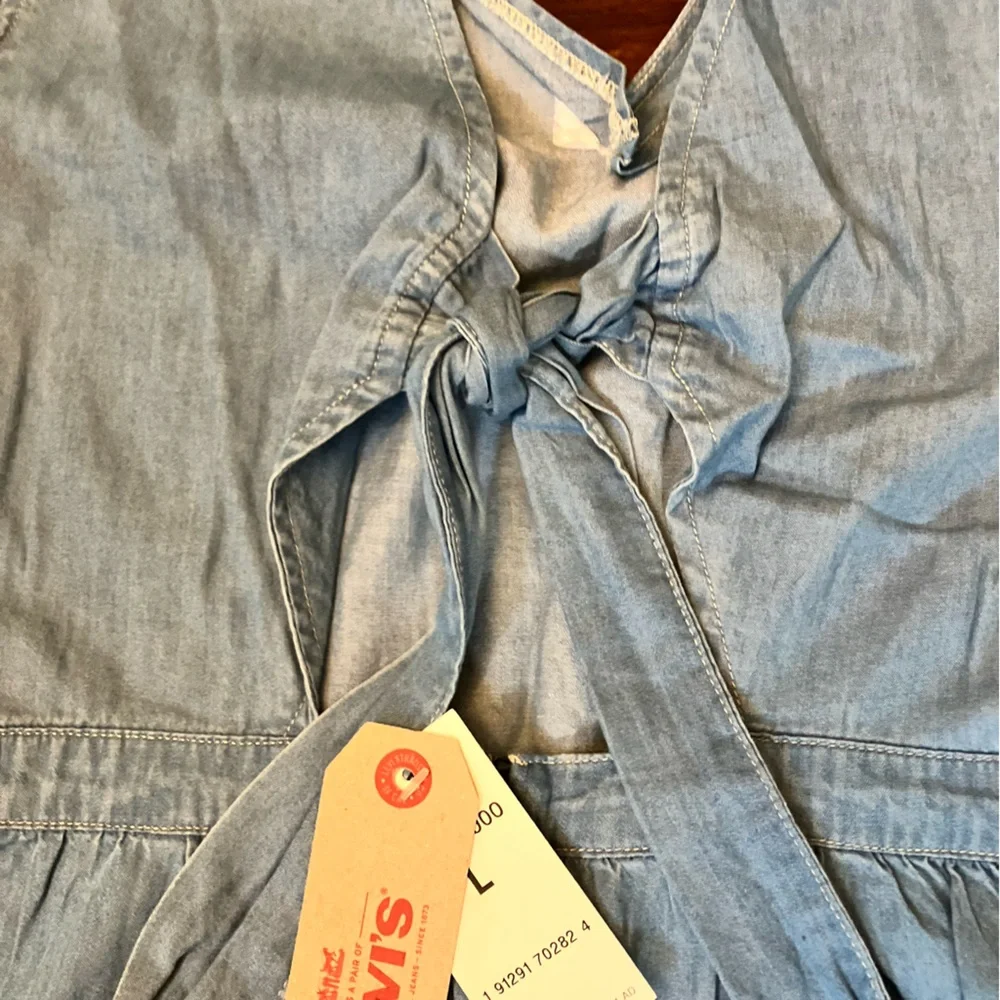 Levi’s | Joelle Back-Tie Twill Dress - Picture 6 of 11